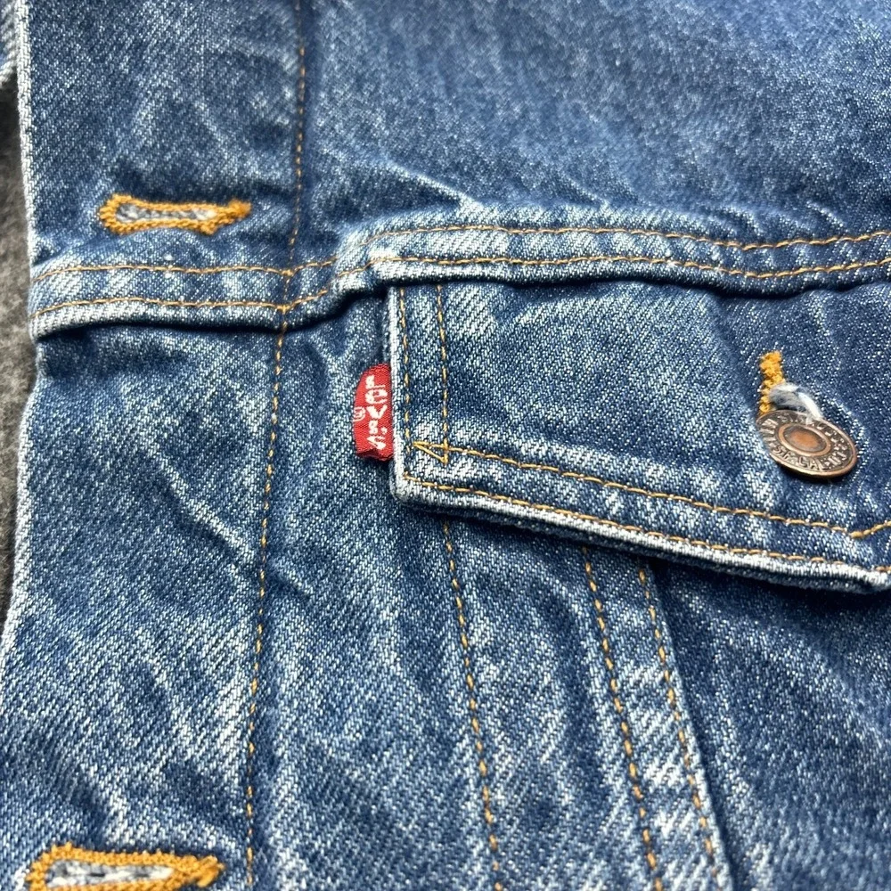 Levis Blanket Lined Denim Trucker Jacket‎ Blue Size 44 71506 0316 Made USA